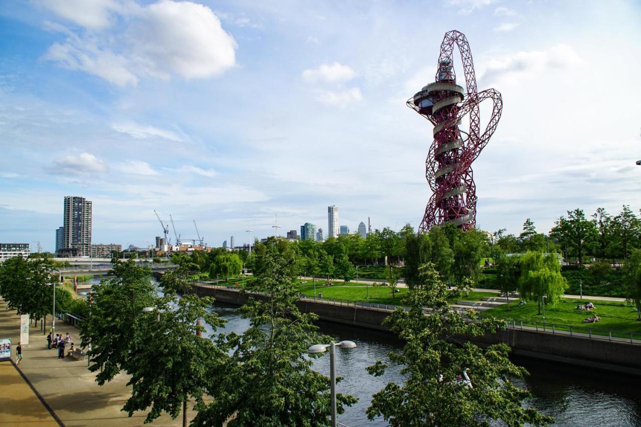 Lovely 2-Bed, Sleeps 6, Near Stratford Station & Abba Voyage, London Exterior foto
